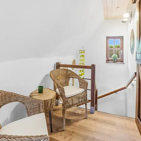 بيت للعطل Naturehouse Cereniste *